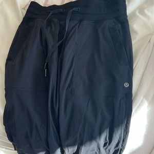 Lululemon studio dance joggers